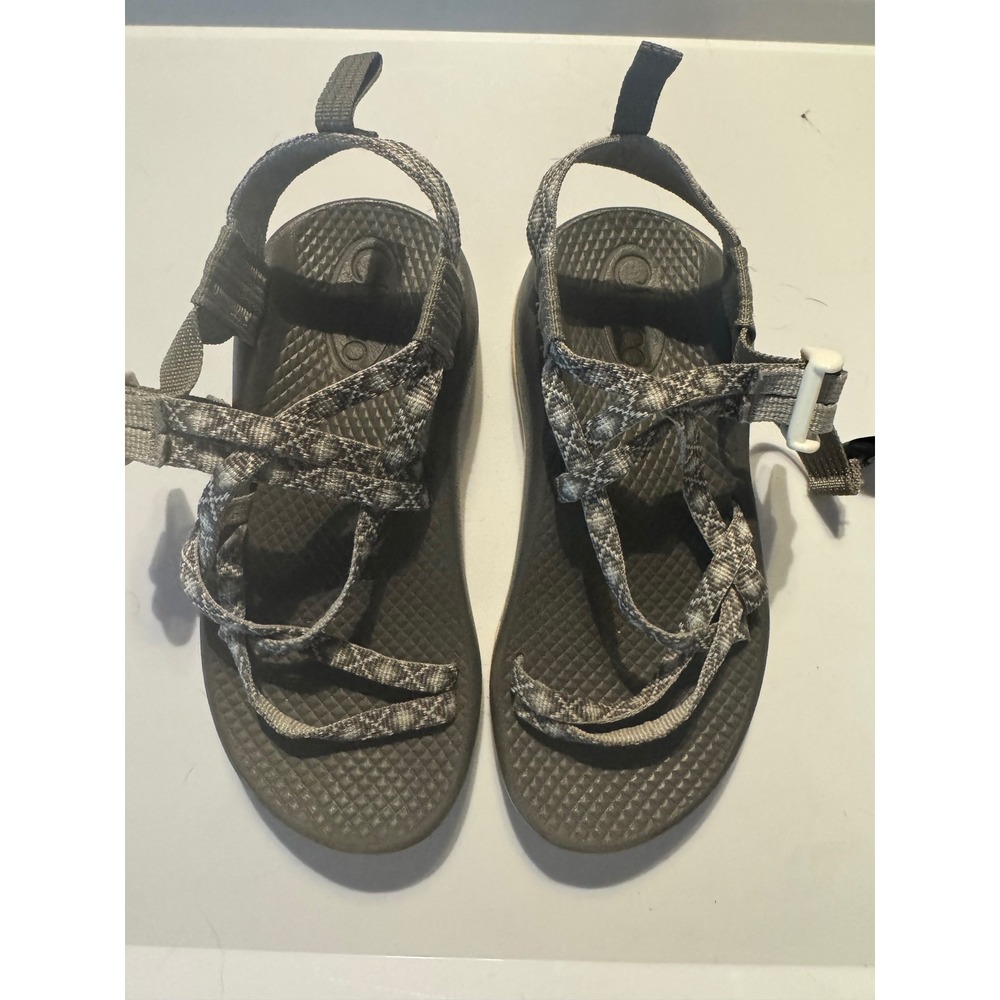 Chaco Kids Z/Cloud Gray Strappy Athletic Hiking Sandals Buckle‎ Strap Size 1